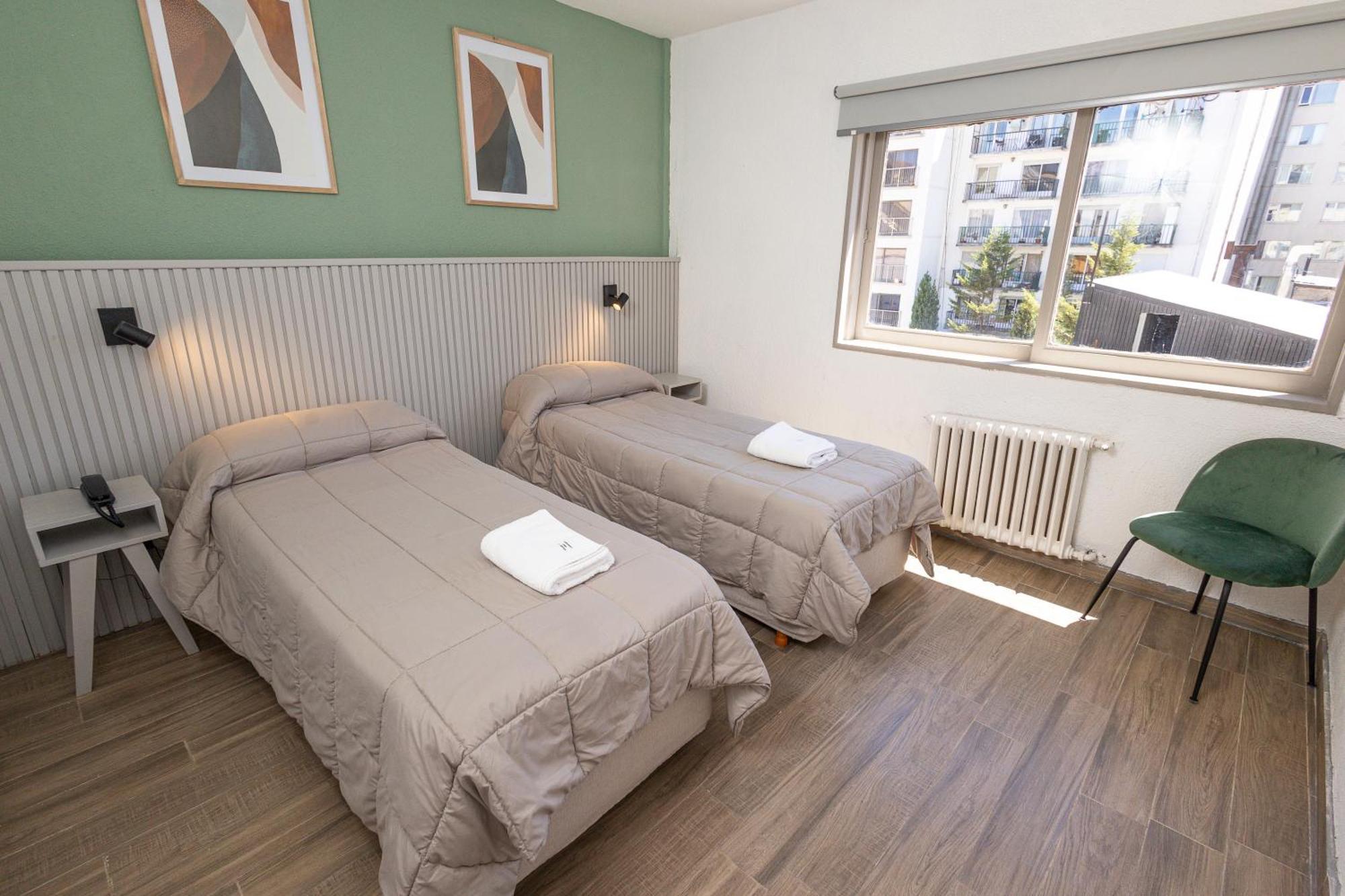 M382 Hotel Bariloche المظهر الخارجي الصورة