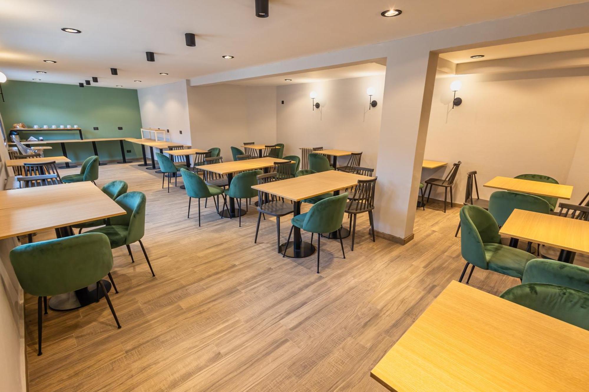 M382 Hotel Bariloche المظهر الخارجي الصورة