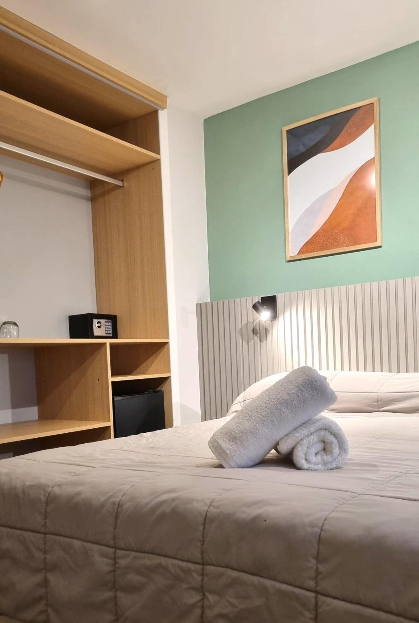 M382 Hotel Bariloche المظهر الخارجي الصورة